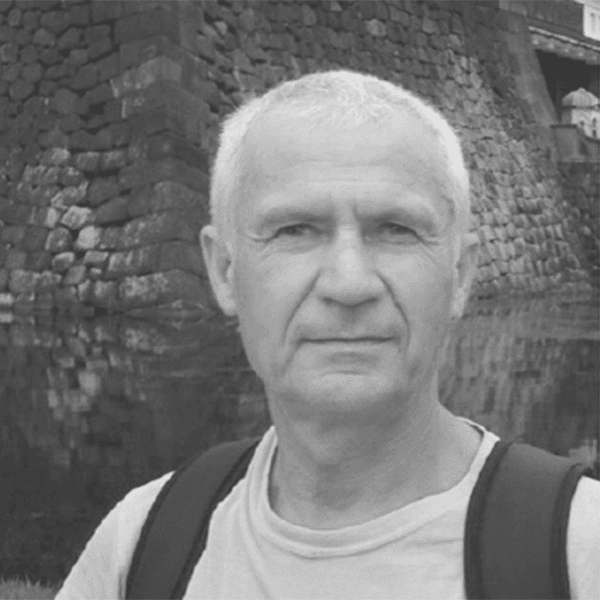 Павел Озерков